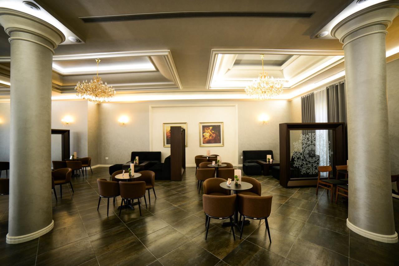 Hotel Vila Imperial Elbasan Exterior photo