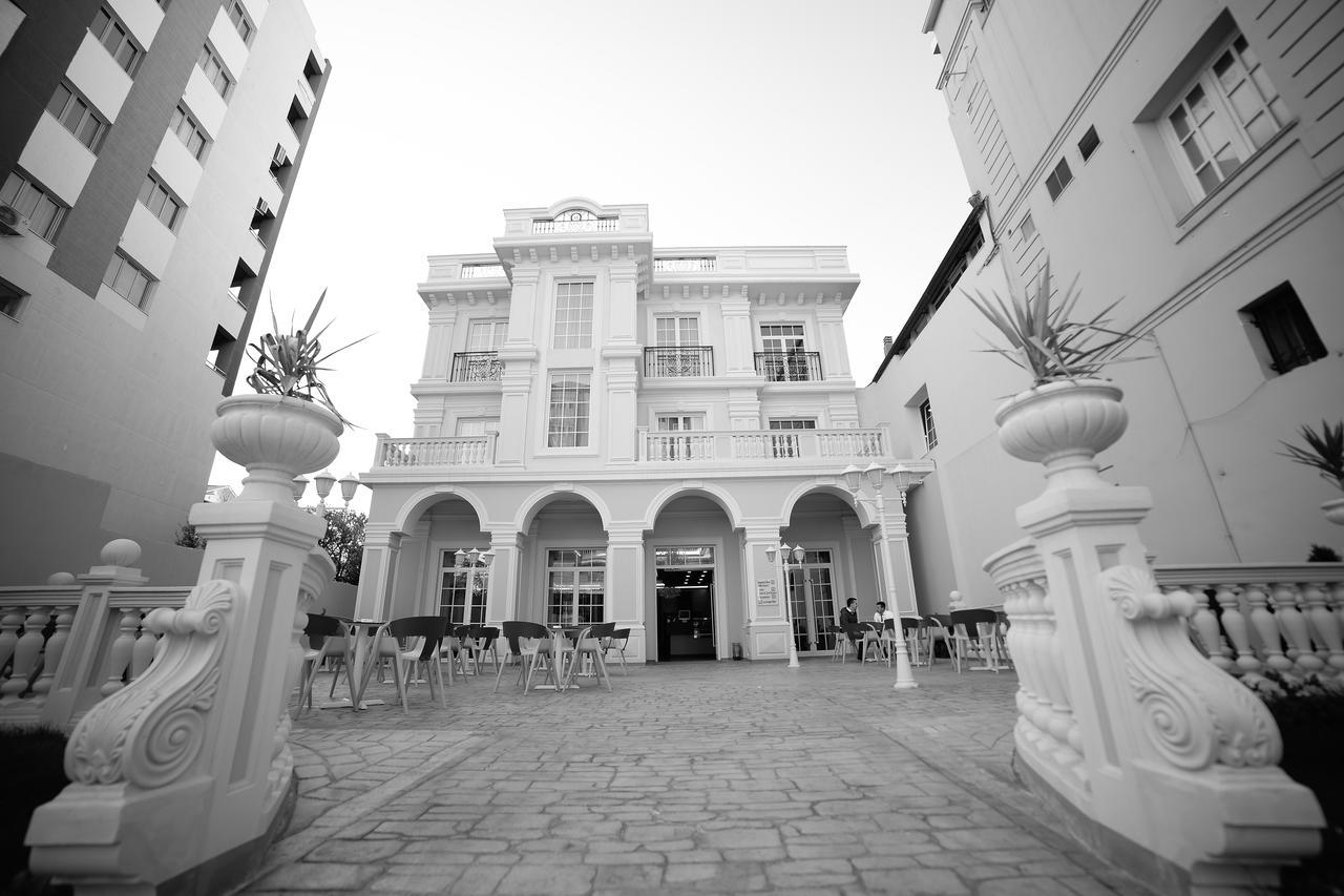 Hotel Vila Imperial Elbasan Exterior photo