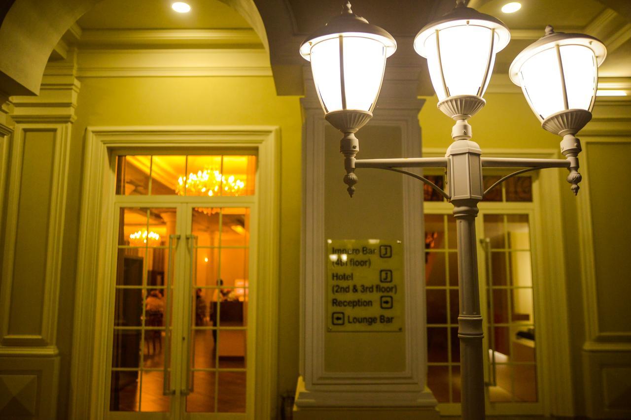 Hotel Vila Imperial Elbasan Exterior photo